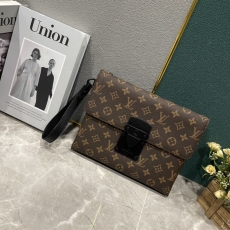 LV Clutch Bags